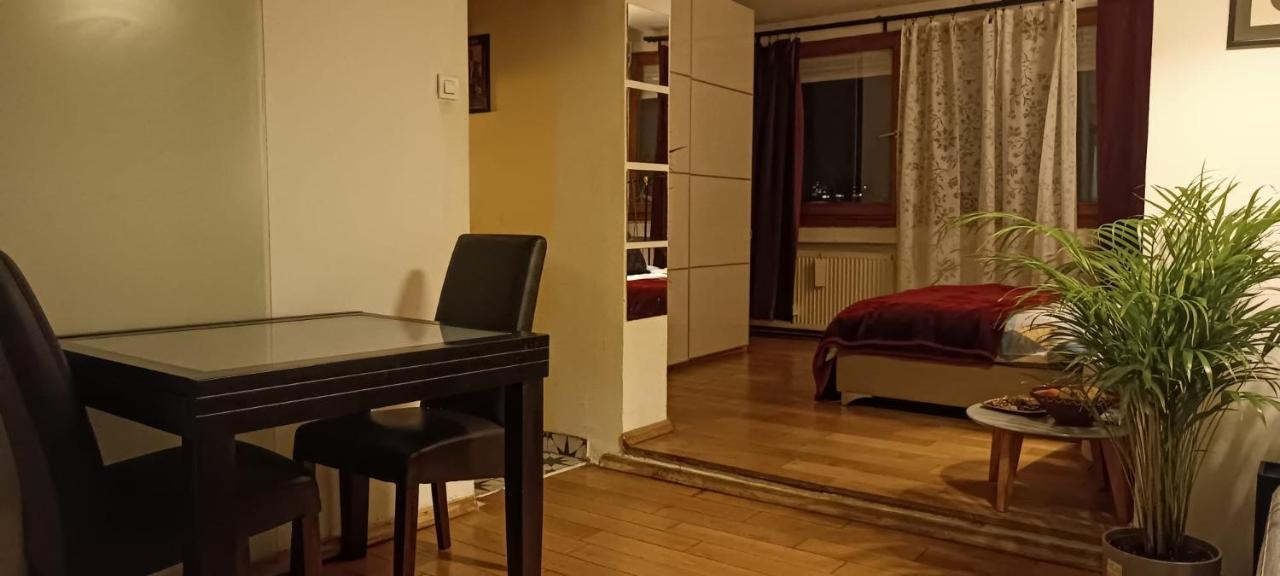 Charming Central Home ザグレブ エクステリア 写真